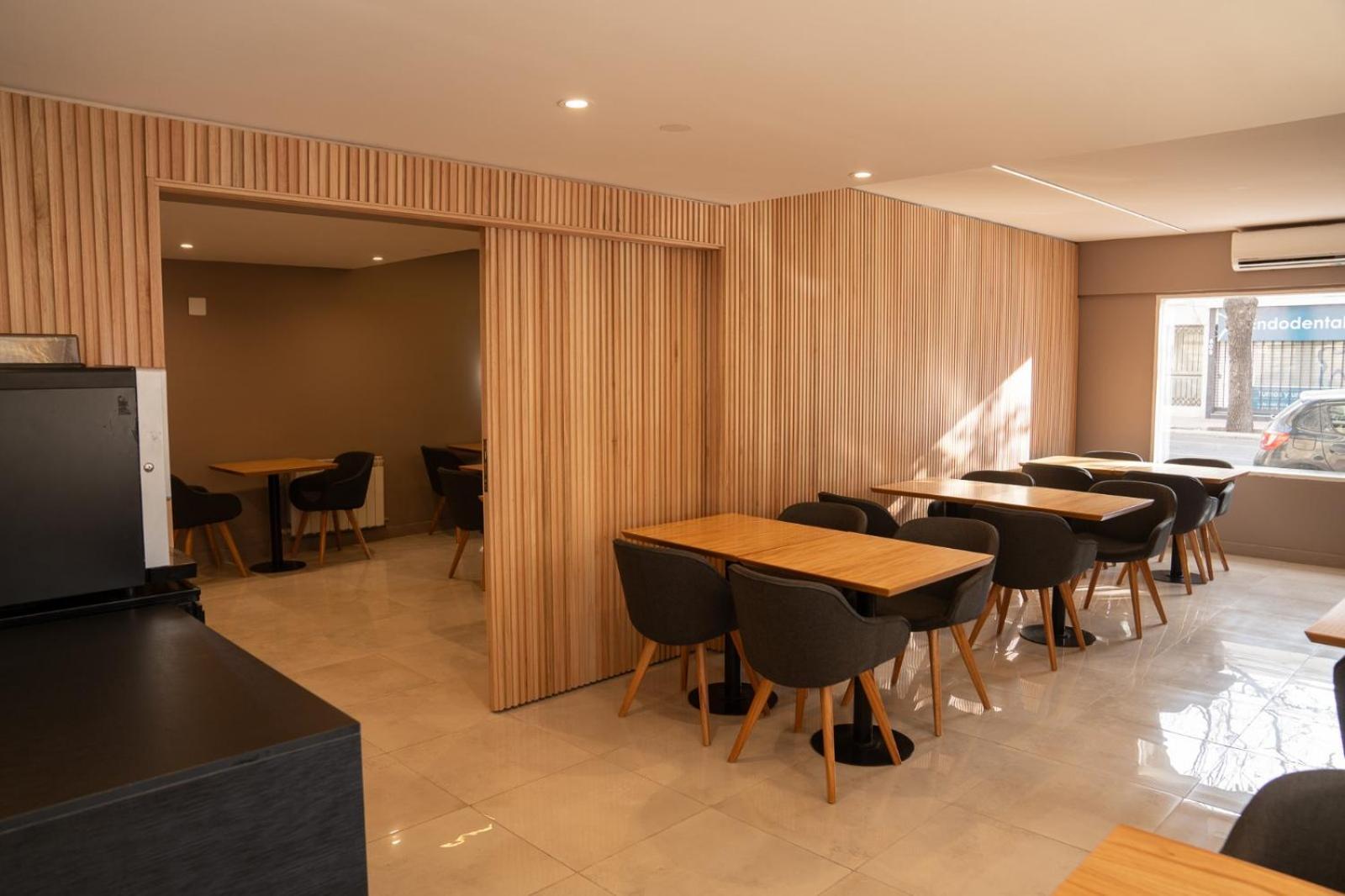 Urbana Suites Mendoza Bagian luar foto